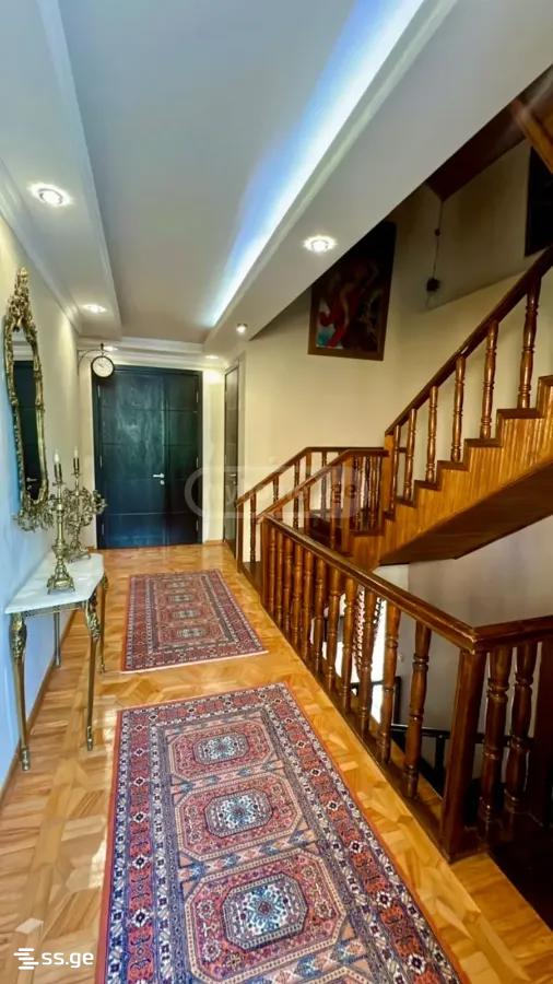 3 Room Private House For Rent. Makhindjauri view 4