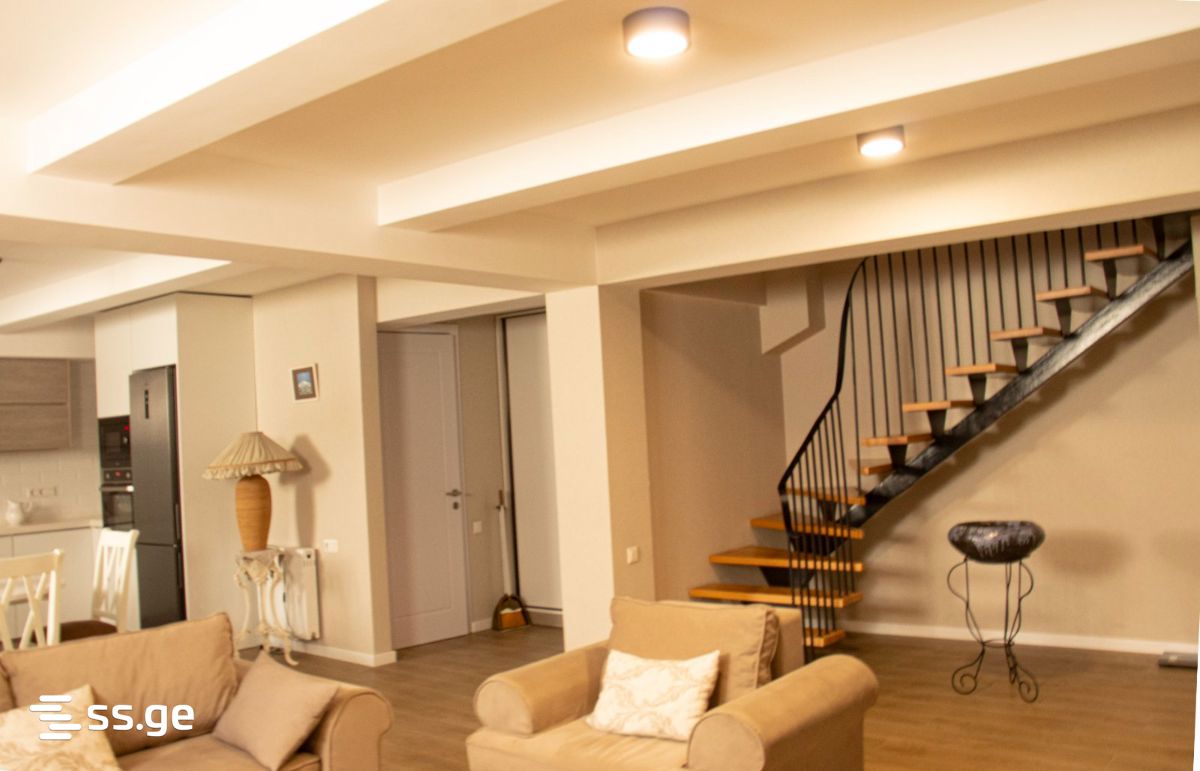 5 room Flat For Rent. Chugureti - Vista 2