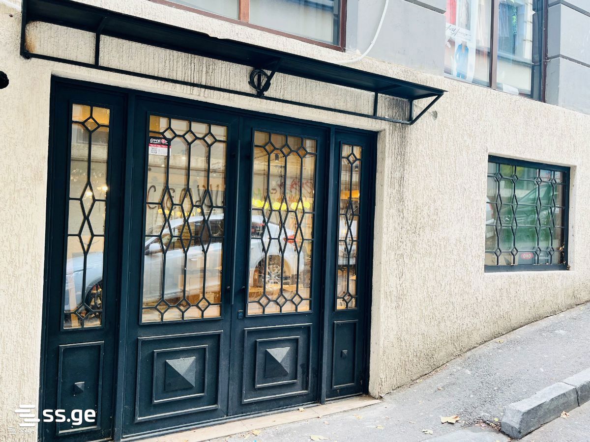 Commercial Space For Sale. Vera view 3