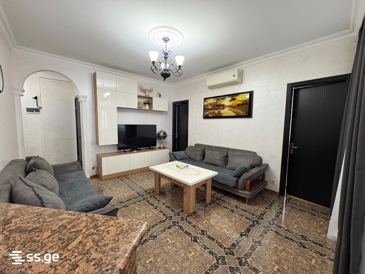 4 room Flat Daily rent. Batumi - Vista 3