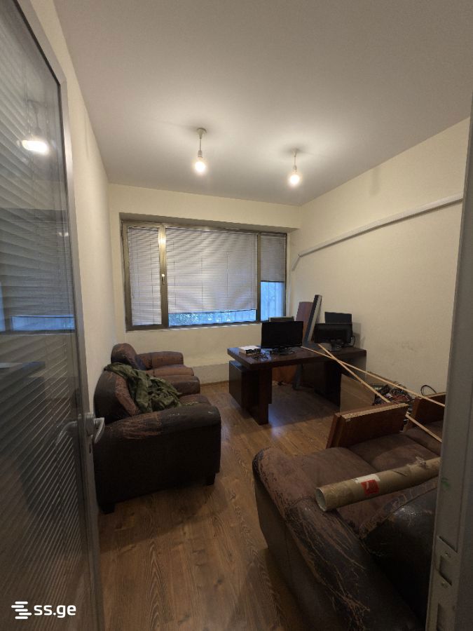 Office For Sale. Vera view 4