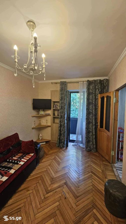 2 Room Flat For Sale view 2