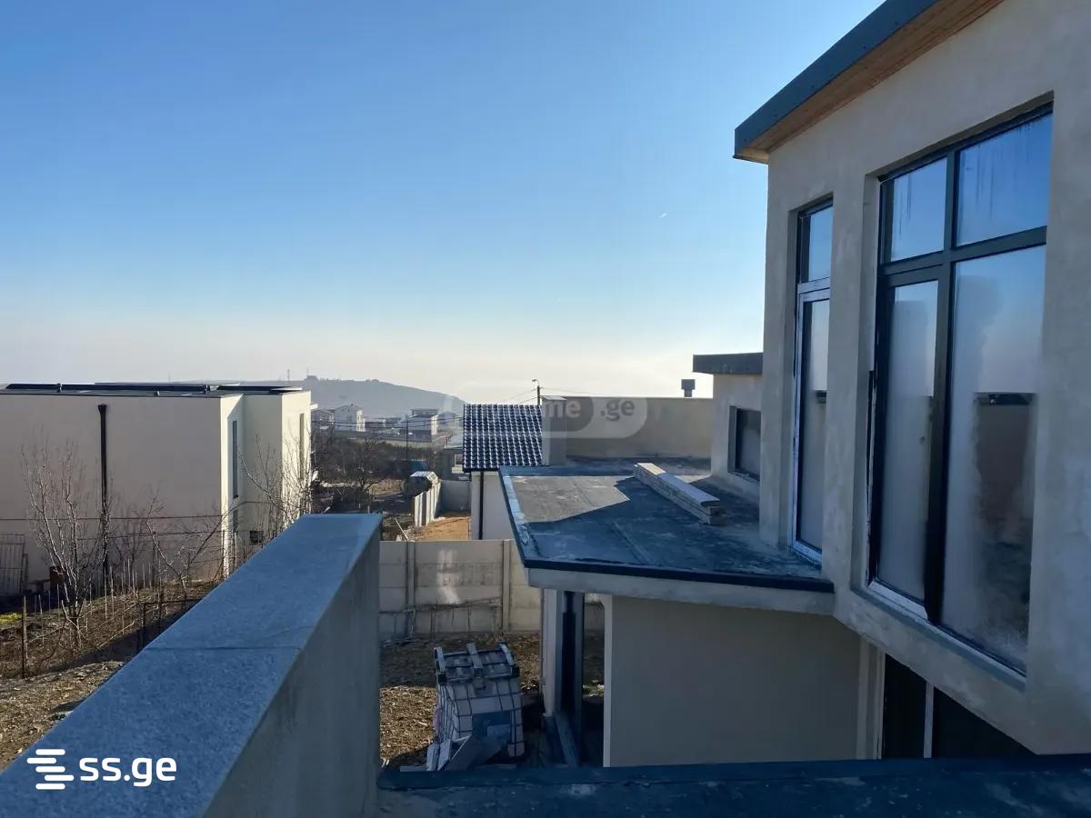 Продажа 6-комната Частный дом view 3