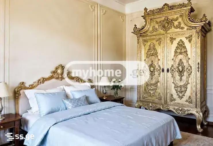 13 Room Hotel For Rent. Sololaki view 1