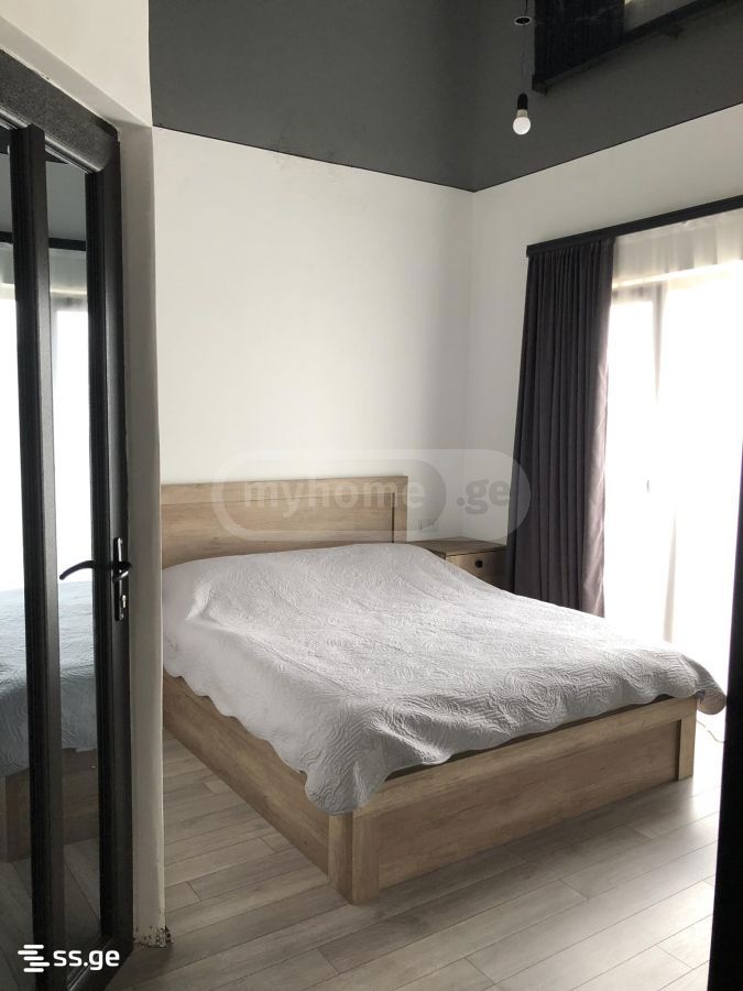 4 Room Private House For Sale view 6