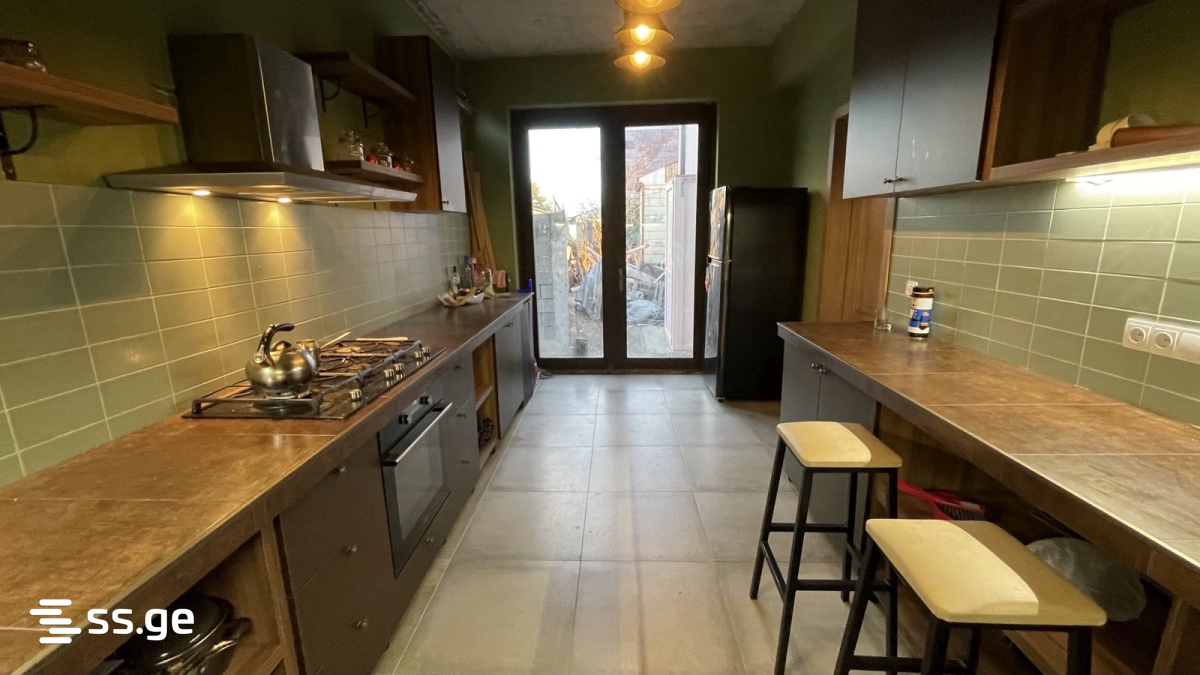 6 Room Private House For Sale view 10