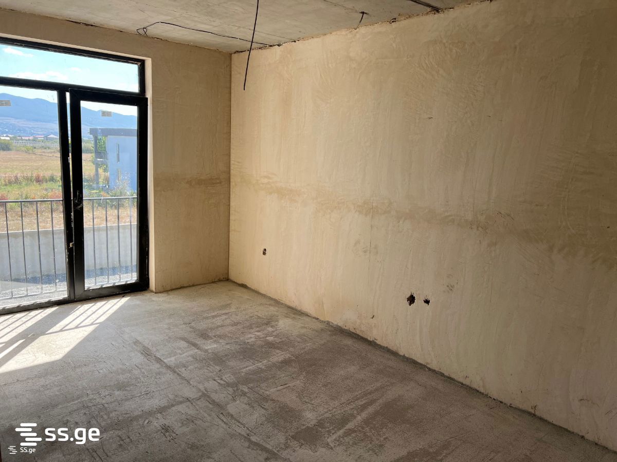6 Room Summer Cottage For Sale view 3