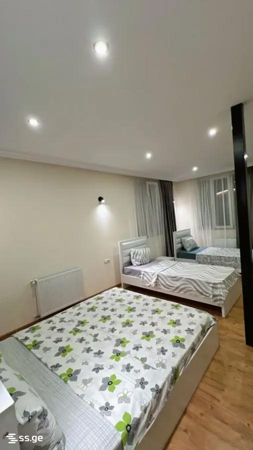 10 Room Private House For Rent. Makhindjauri view 9