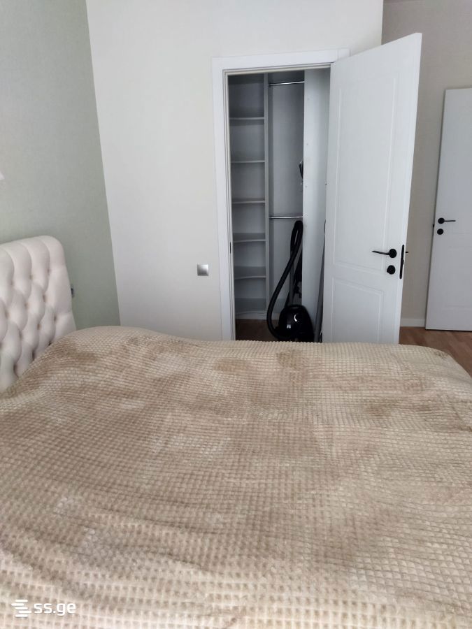 3 room Flat For Rent. Ortachala - Fler