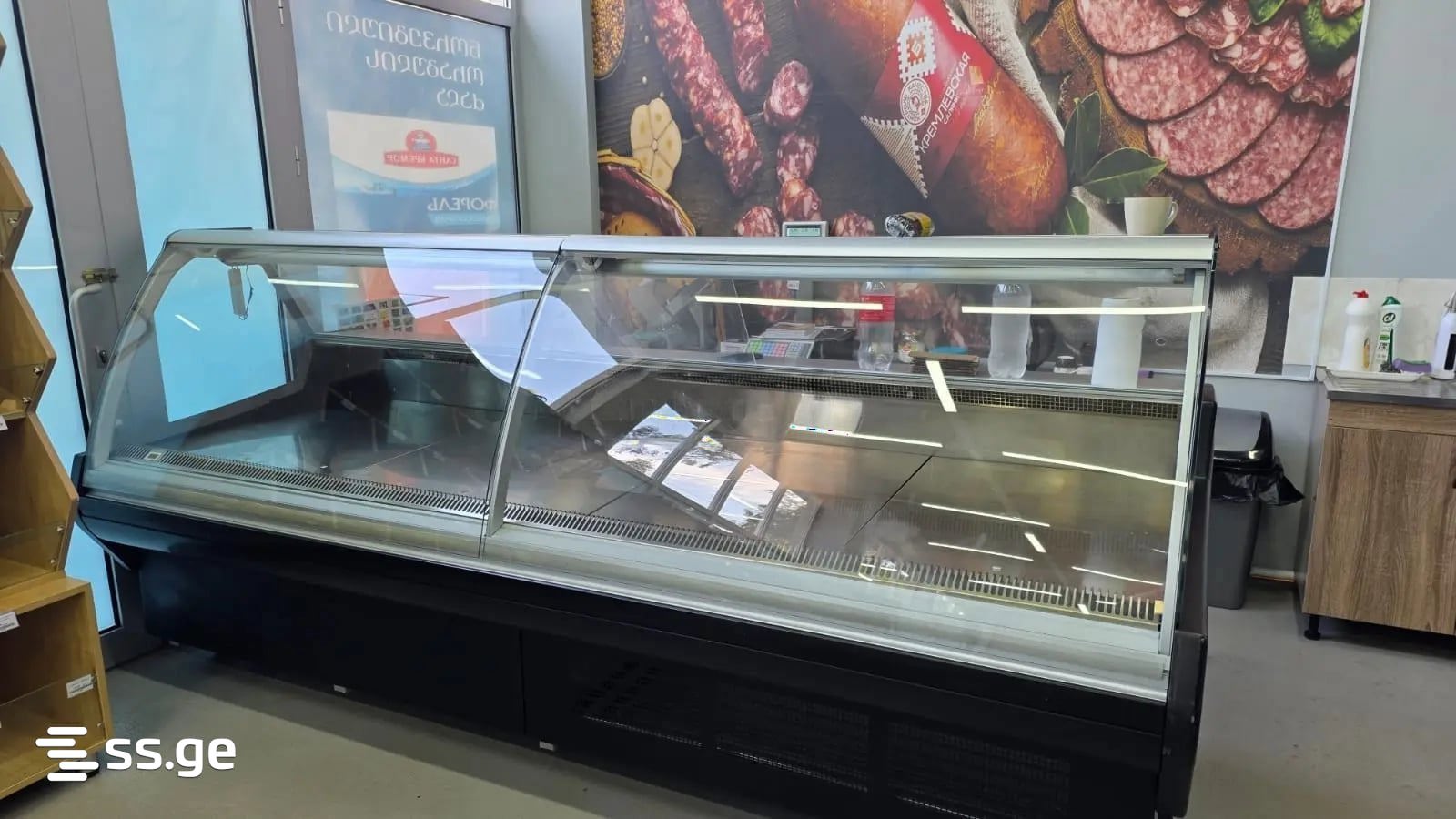Shopping Property For Rent. Khelvachauri view 2