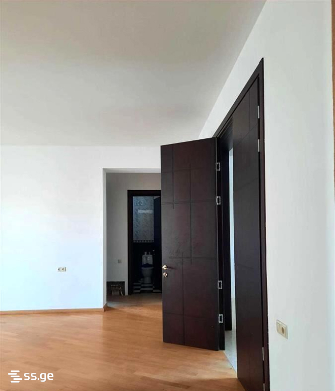 16 Room Private House For Sale view 6