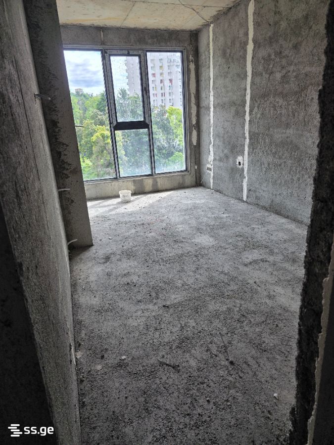 3 Room Flat For Sale view 5