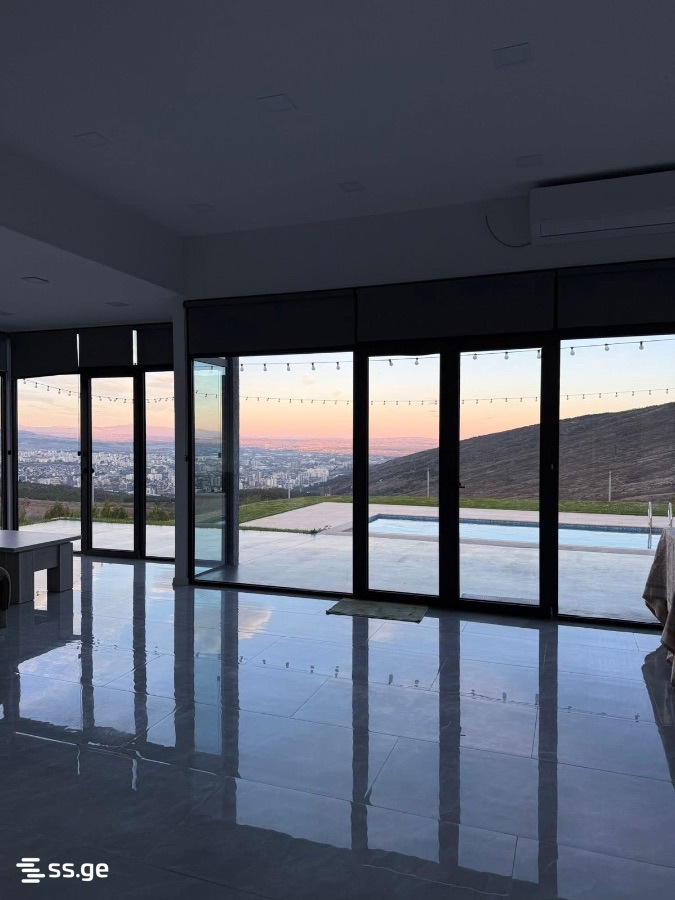 5 Room Private House Daily Rent. Shindisi view 3