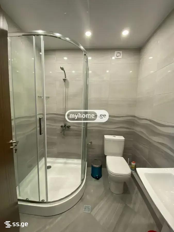 6 Room Hotel For Rent. Ortachala view 37