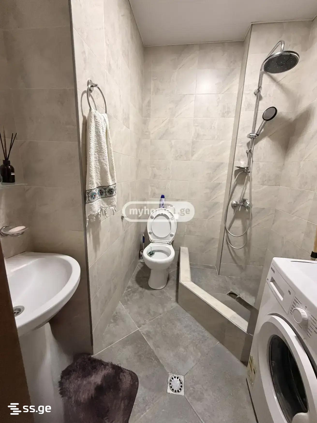 3 Room Flat For Rent. Digomi view 7