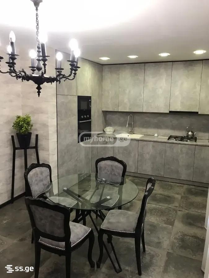 8 Room Private House For Sale view 8