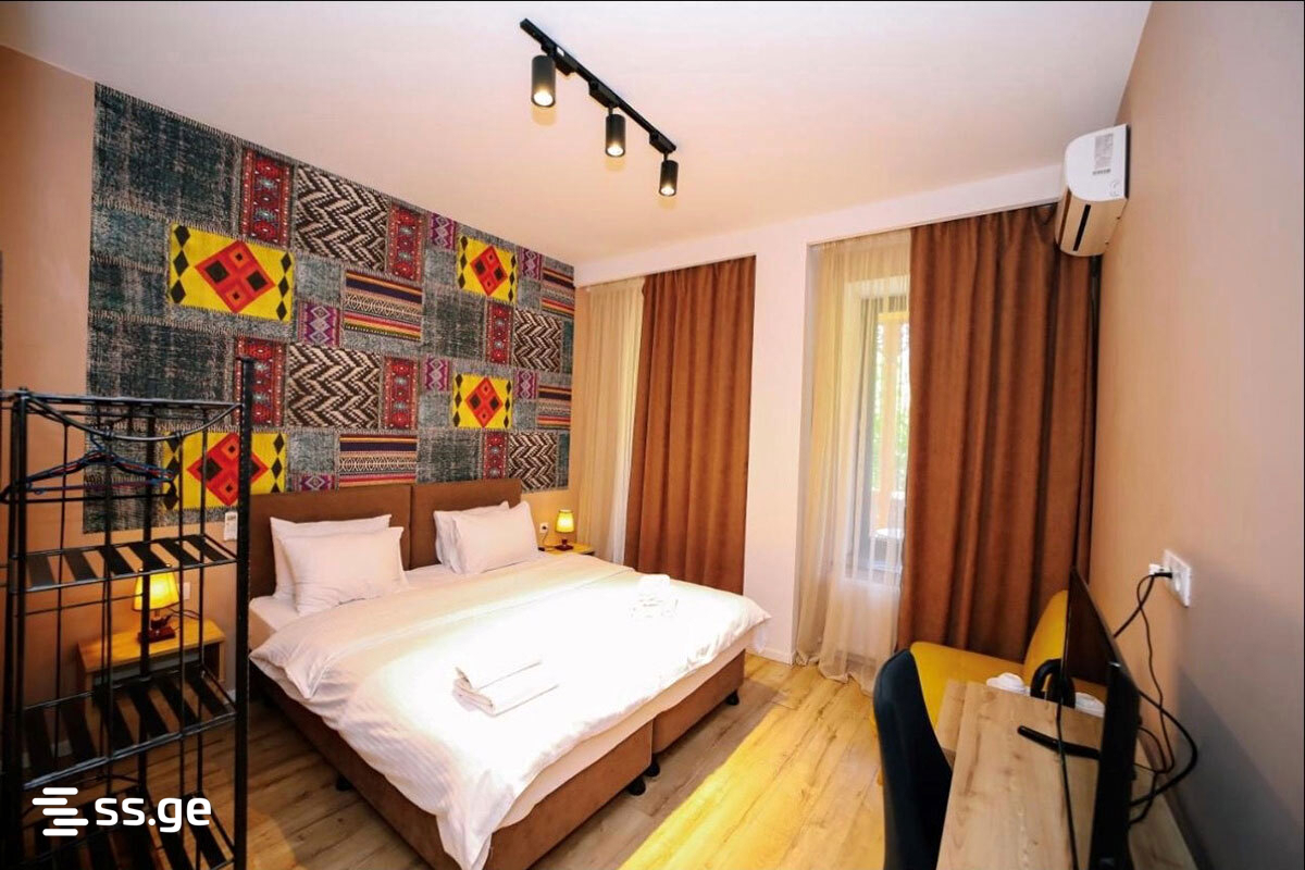 11 Room Hotel For Sale view 6