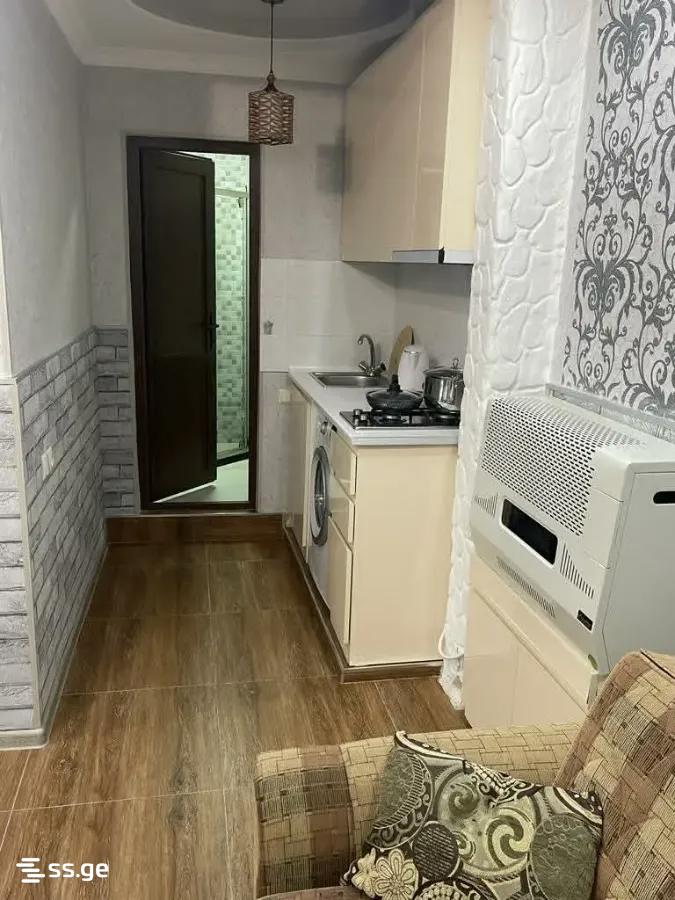 2 Room Private House For Rent. Makhindjauri view 14
