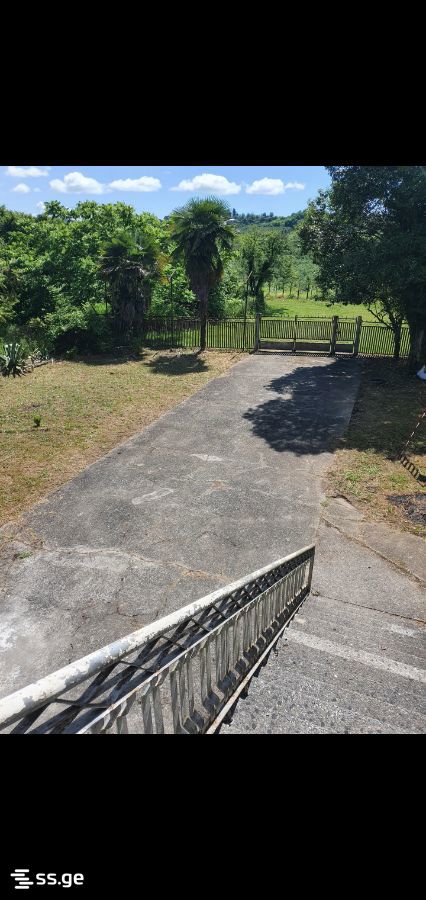 10 Room Private House For Sale view 5