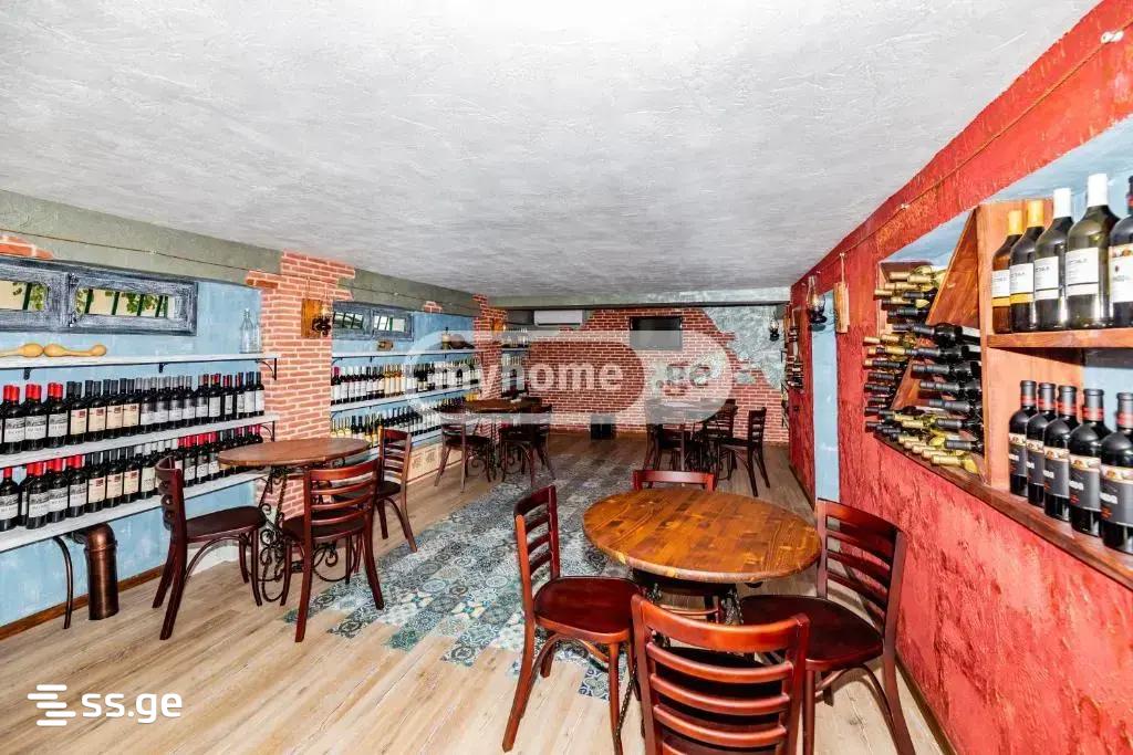 10 Room Hotel For Rent. Sololaki view 12