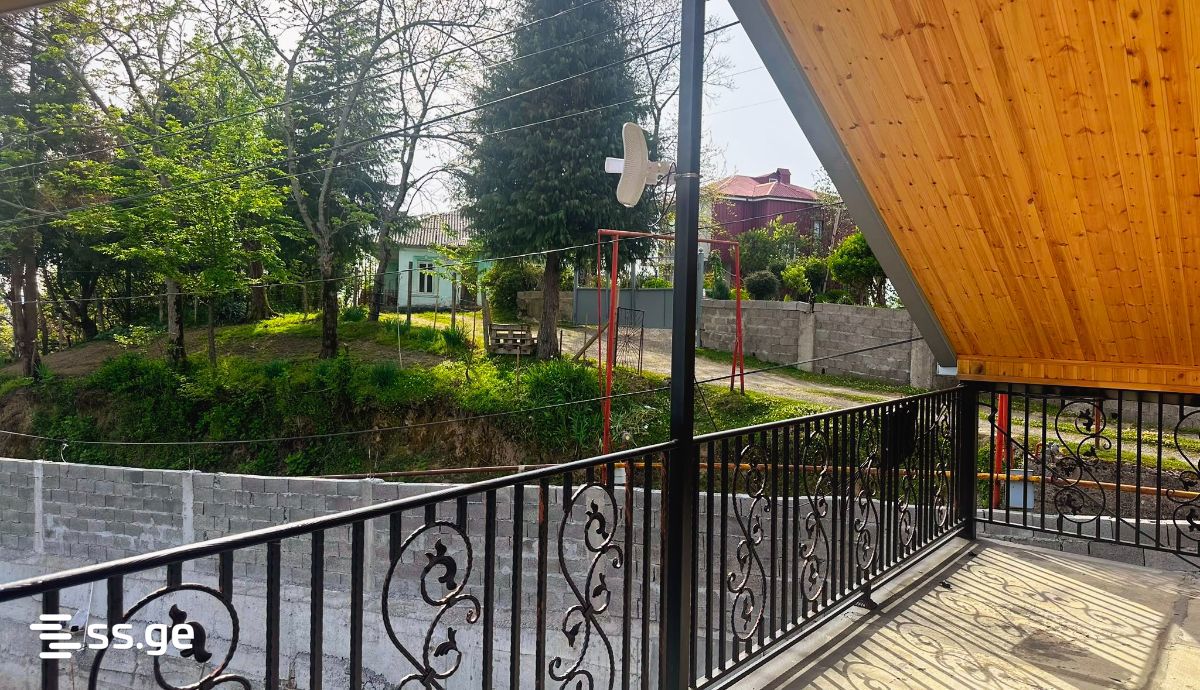 5 Room Private House For Rent. Makhindjauri view 9