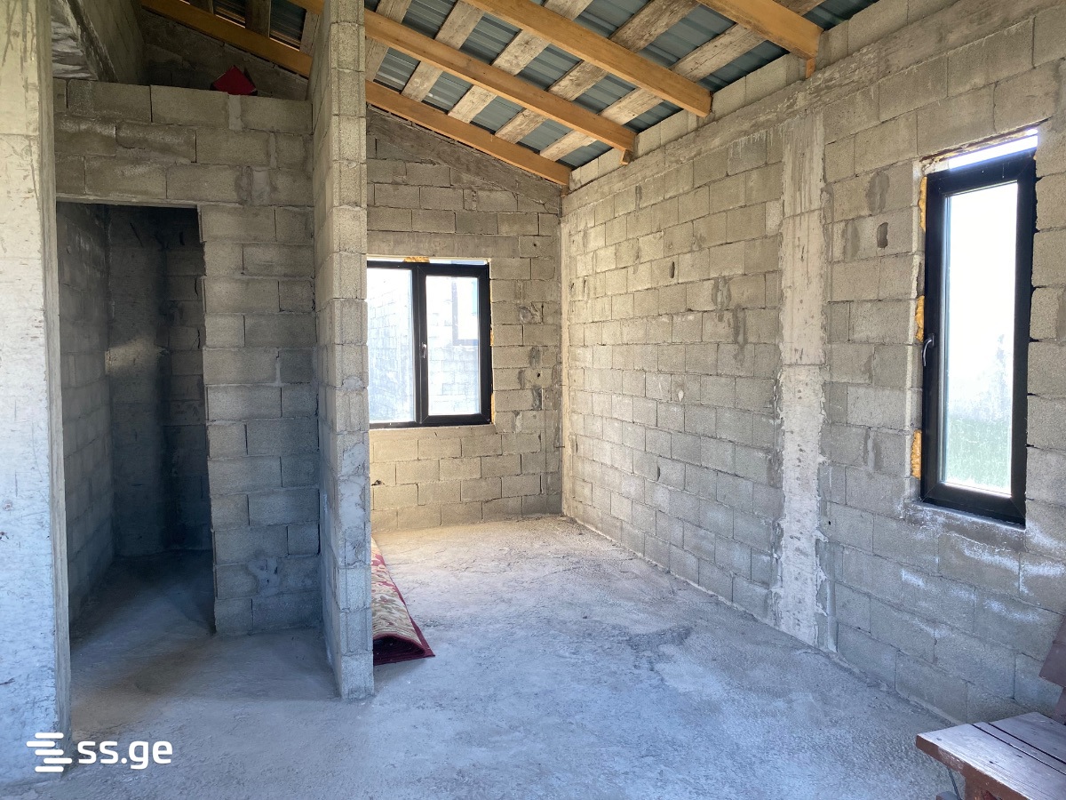 3 Room Private House For Sale view 13