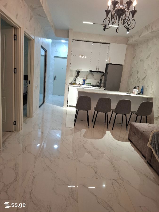 3 Room Flat Daily Rent. Rustavi, 1 of 4