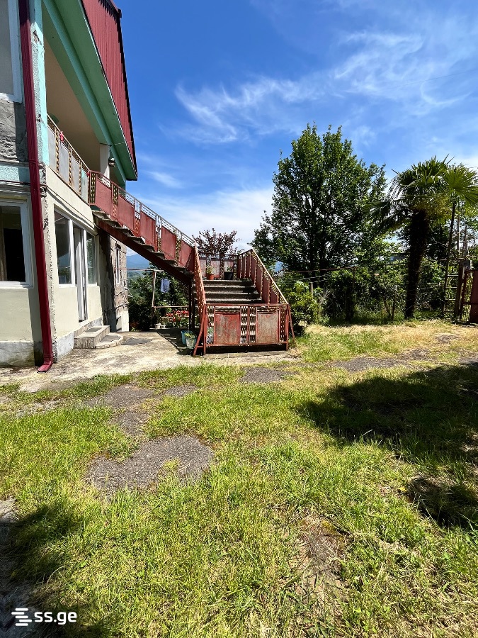 6 Room Private House For Sale view 8