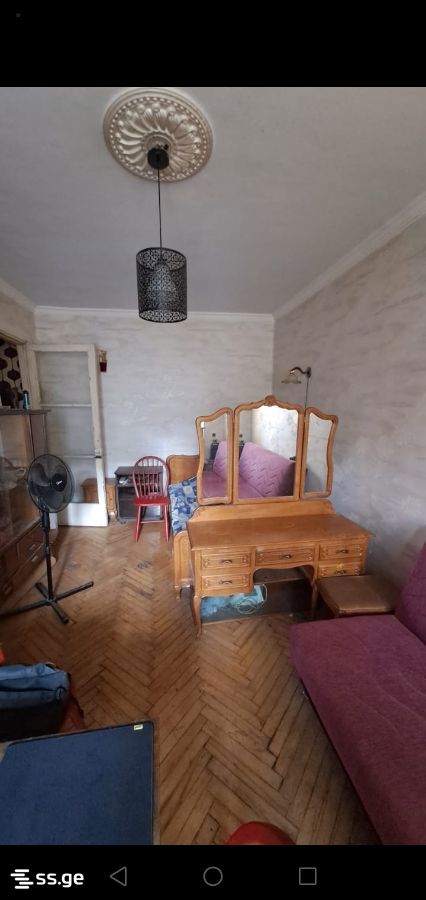 1 Room Flat For Sale view 2