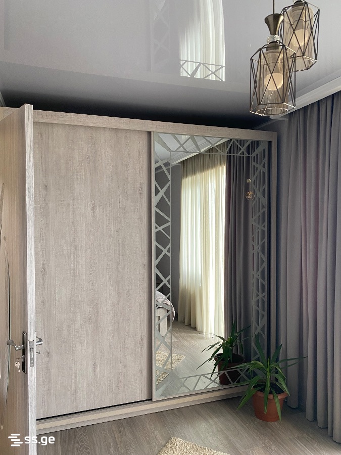 3 Room Flat Daily Rent. Tsikhisdziri view 2