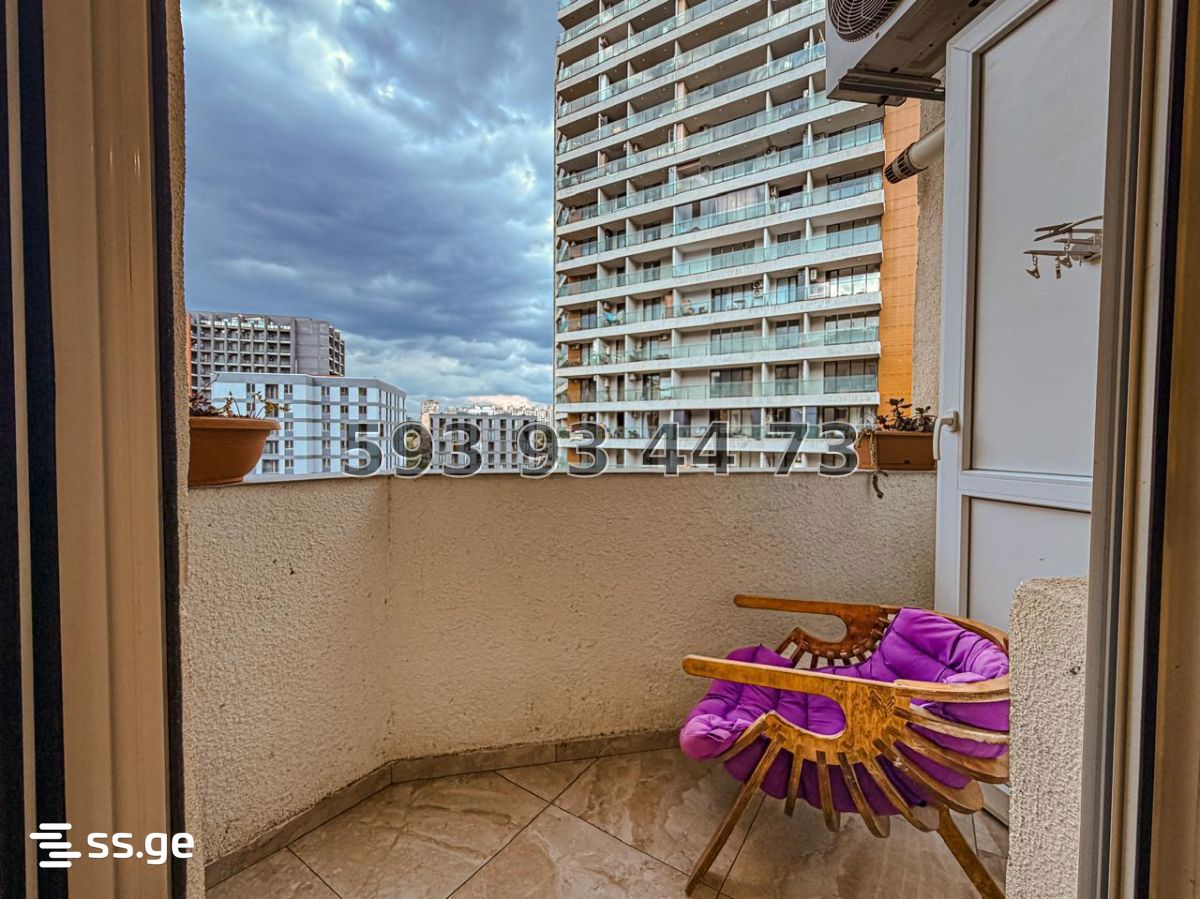 3 Room Flat Daily Rent. Vake view 8