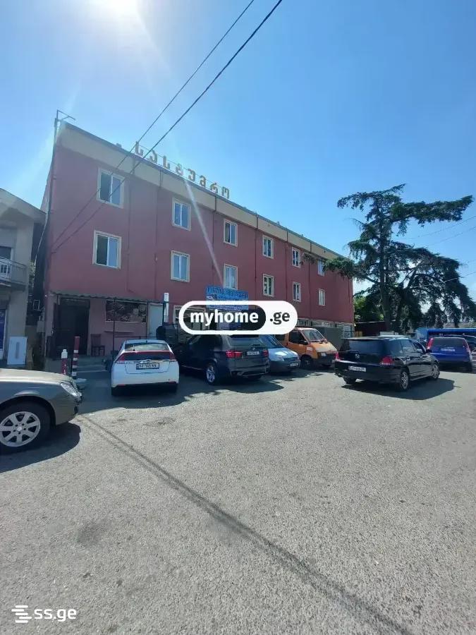 10 Room Hotel For Rent. Didube view 5