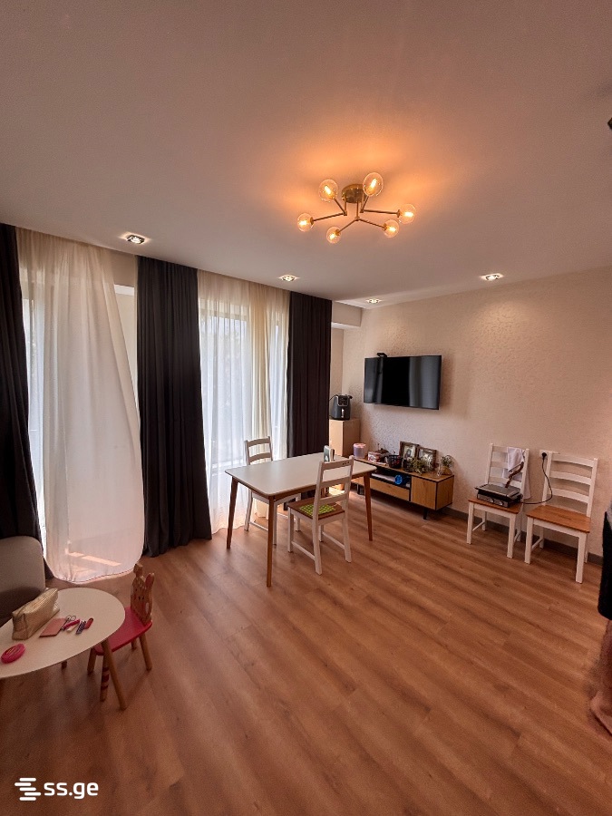 3 room Flat For Rent. Saburtalo - Widok 3