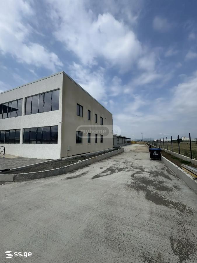Store-Industrial Property For Rent. Natakhtari view 2