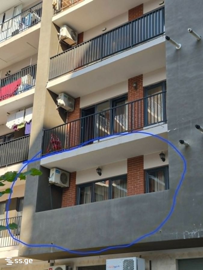 2 Room Flat For Sale, 1 of 4