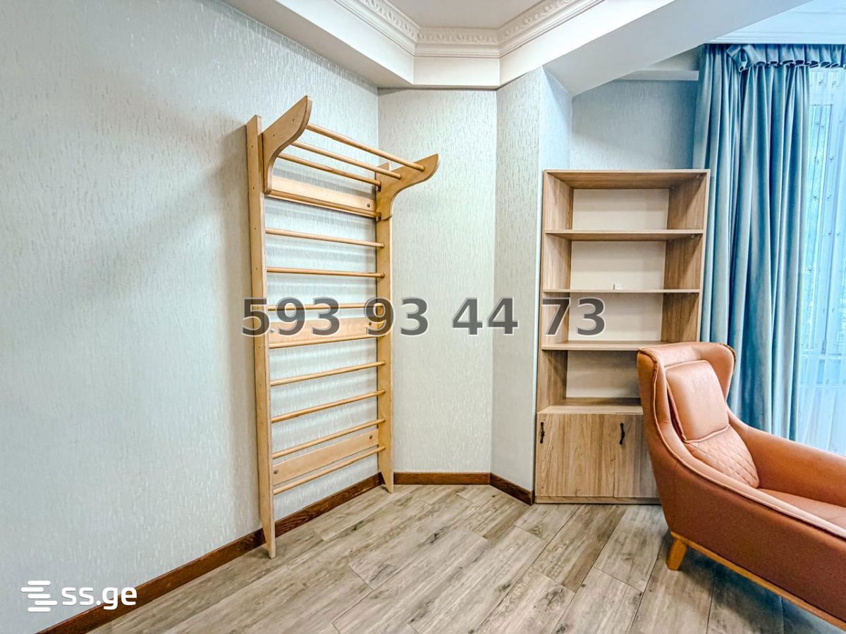 3 Room Flat Daily Rent. Vake view 15