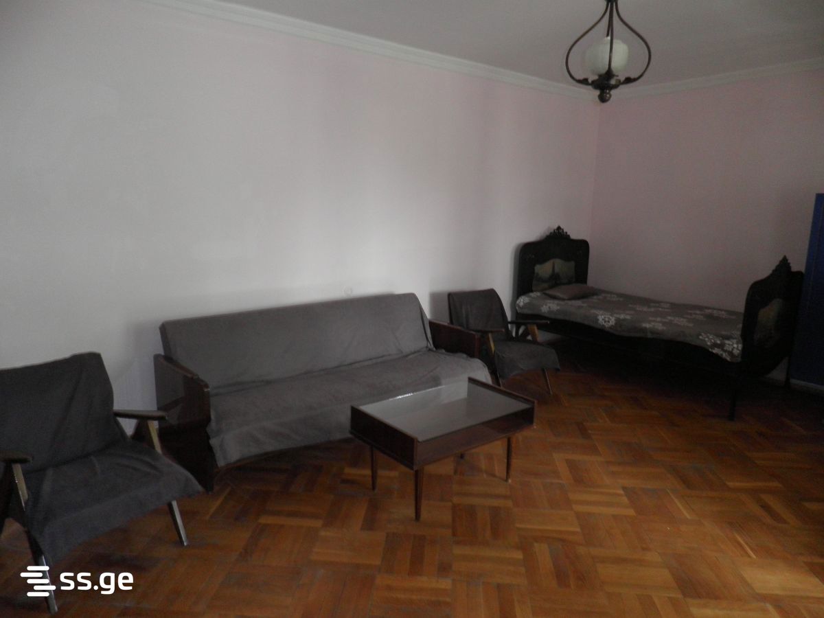 6 Room Summer Cottage For Rent. Saguramo view 8