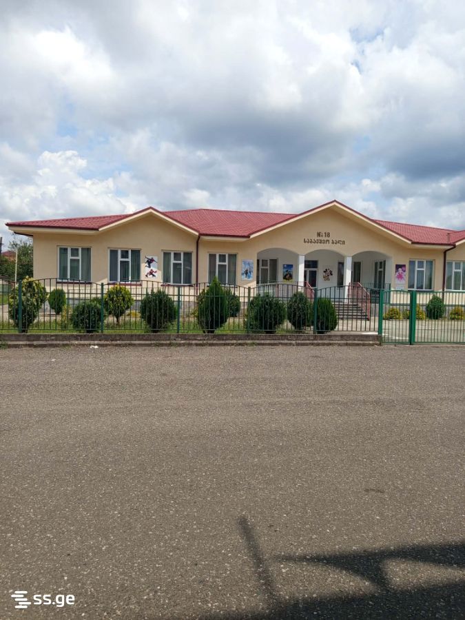 3 Room Flat For Sale view 9