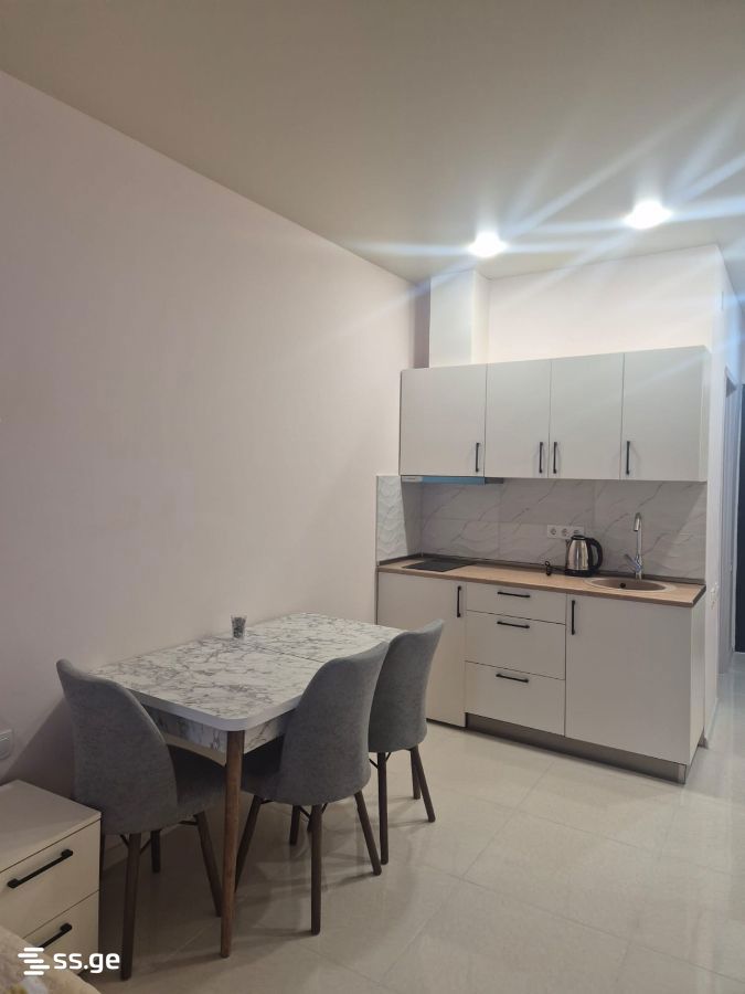 1 Room Flat Daily Rent. Gonio view 6