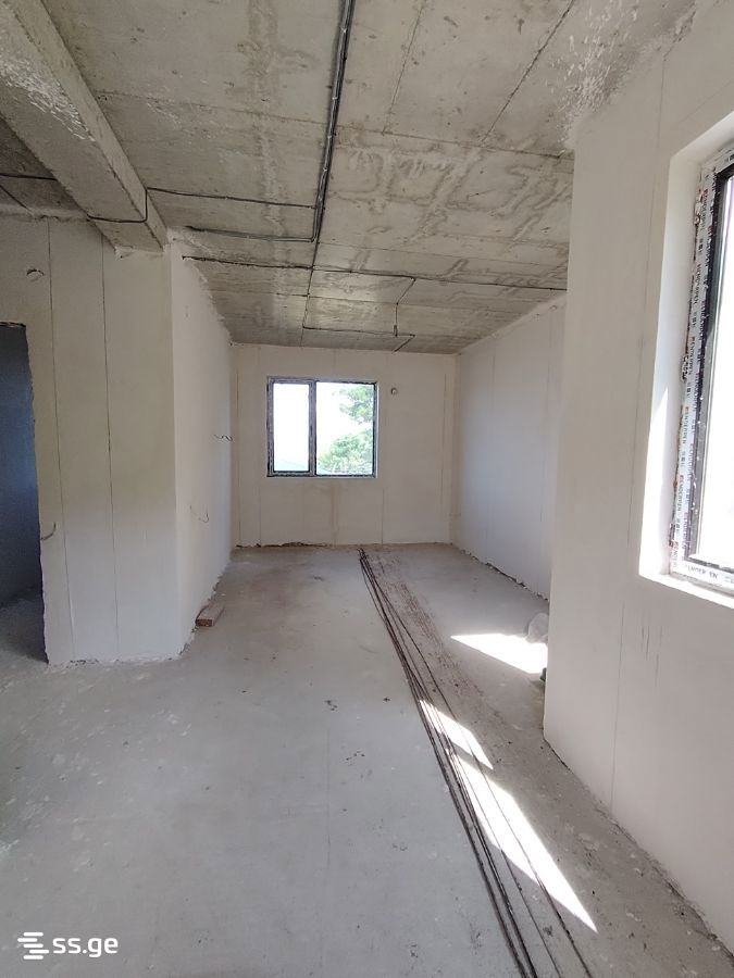 5 Room Private House For Sale view 9