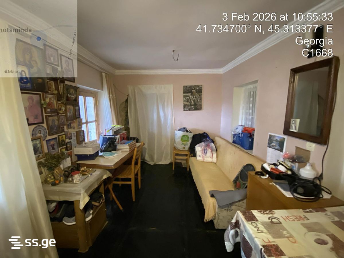 7 Room Private House For Sale view 3