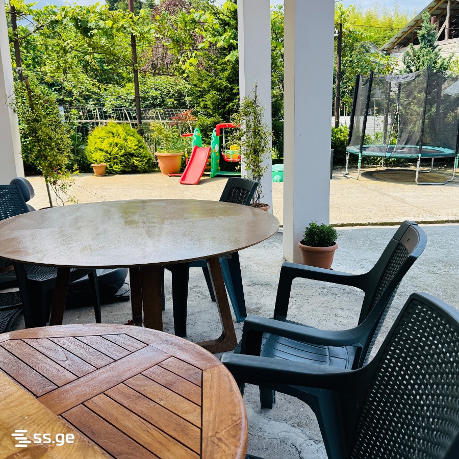 4 Room Private House Daily Rent. Batumi view 13