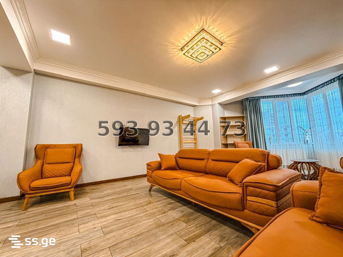 3 Room Flat Daily Rent. Vake view 2