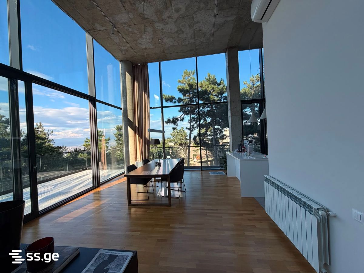 6 Room Private House For Sale, 1 of 4
