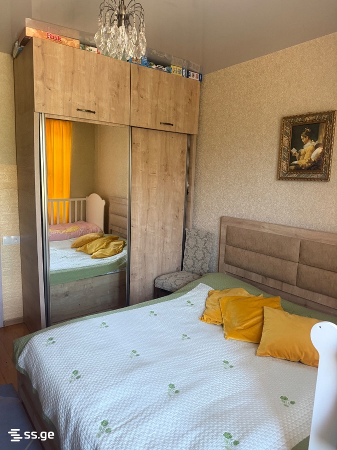 Продажа 3-комната Квартира view 2
