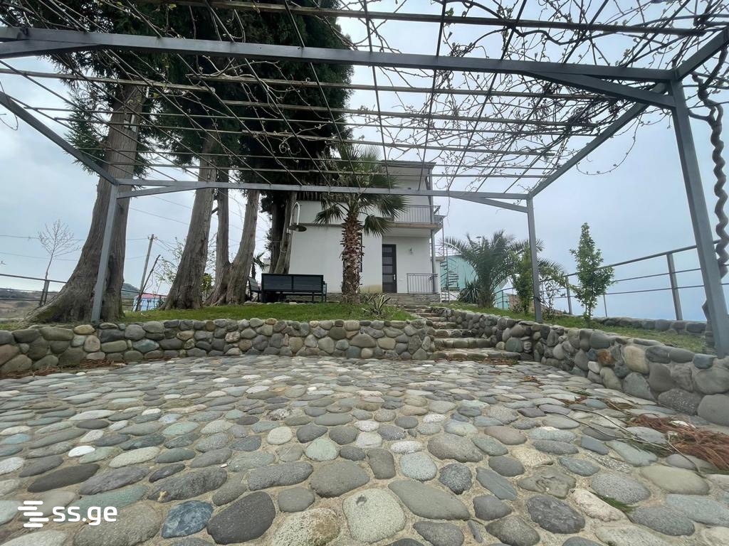 4 Room Private House For Sale view 6