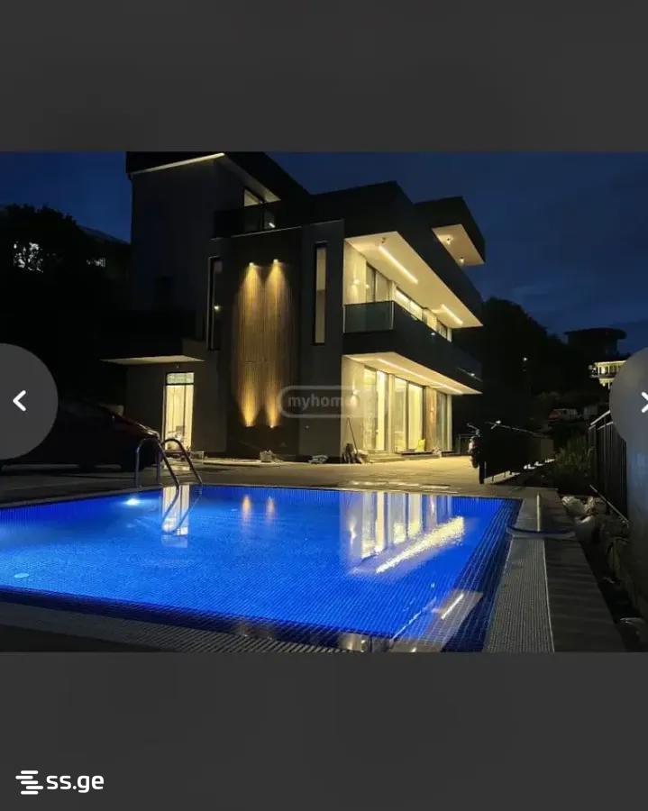 7 Room Private House For Sale view 1