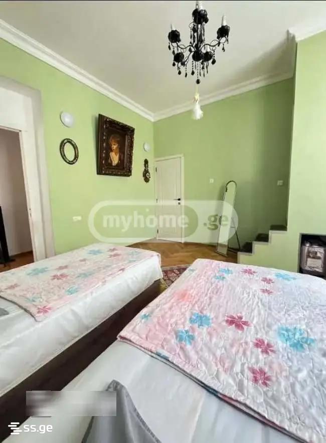 8 Room Hotel For Rent. Mtatsminda view 1