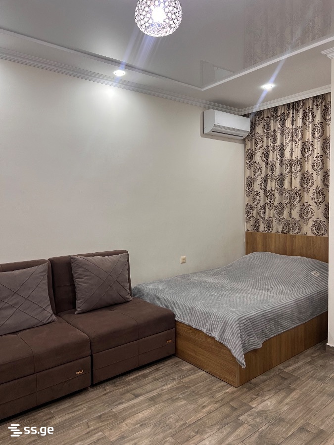 1 Room Flat Daily Rent. Gonio view 10