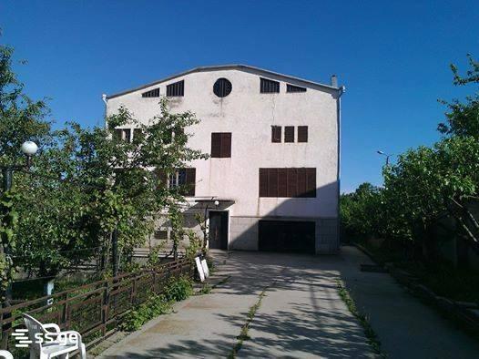 6 Room Private House For Sale view 1